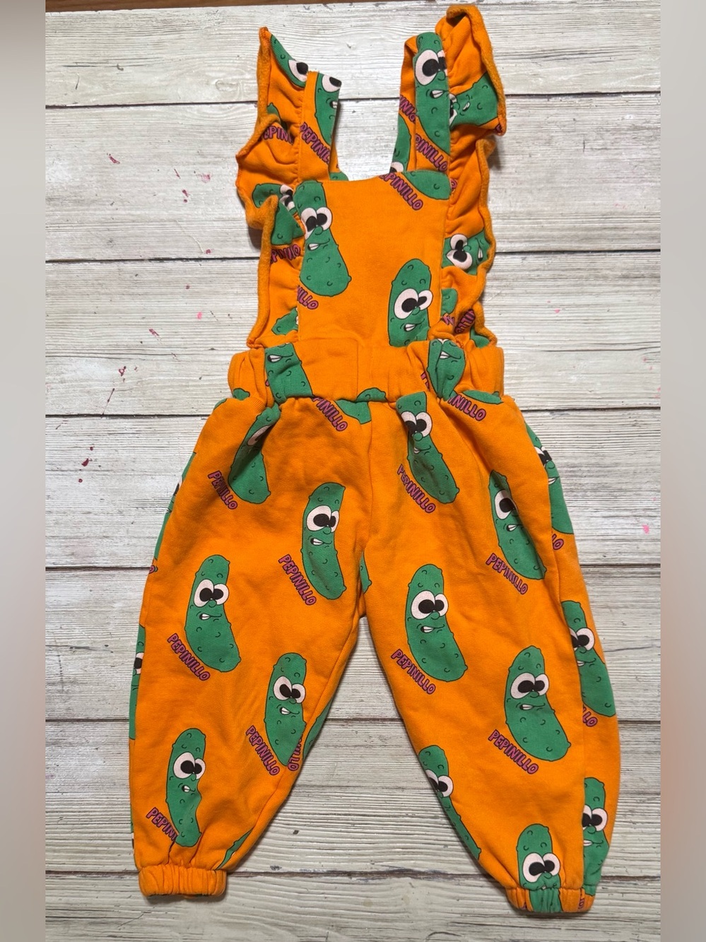 Hugo Loves Tiki Pickle Pepinillo overalls romper 12-18m orange green